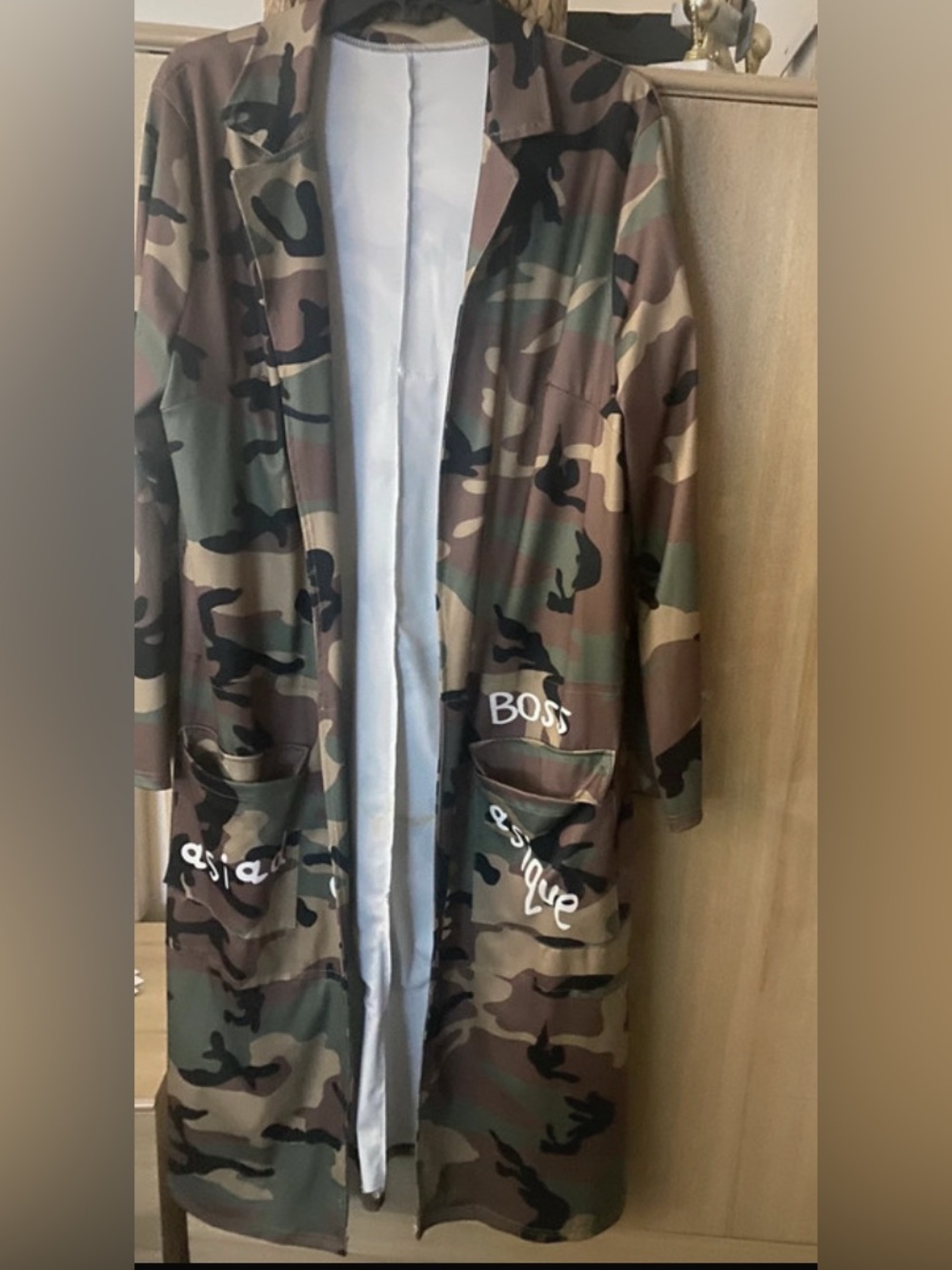 Women’s Camo Open-Front Coat with Pocket Details - Army Green